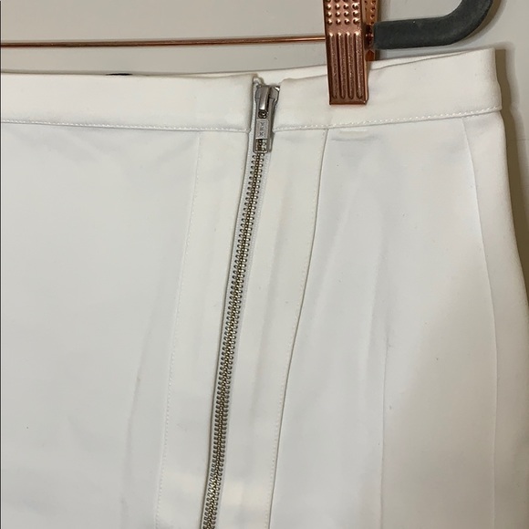 *SALE* NWT CUPCAKES & CASHMERE White Asymmetrical Skirt - Picture 3 of 10